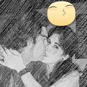 Meet your Posher, Gloria